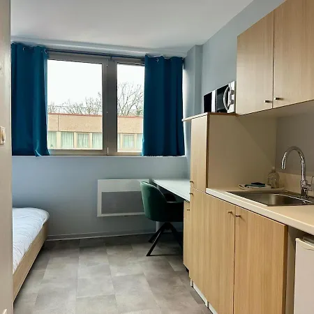 69 Renove Et Equipe - Nancy Chru,cesi,fac Lejlighed *